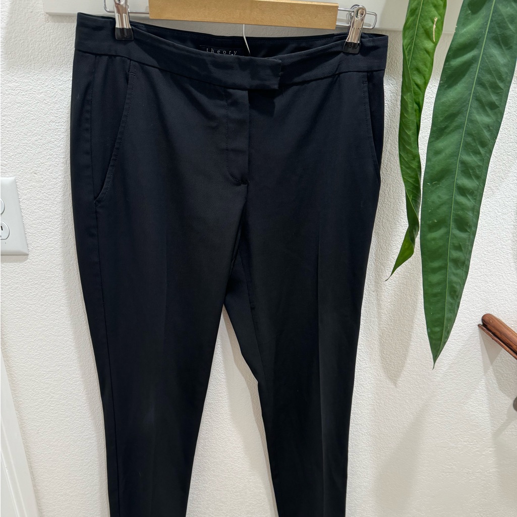 Theory Skinny Leg Slacks Size 8